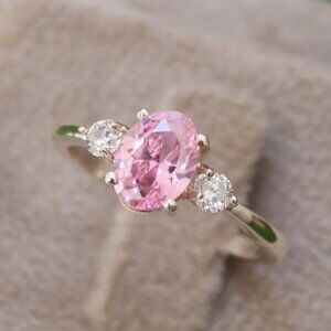 Sterling Silver Pink Oval Sapphire Ring - Size US 10